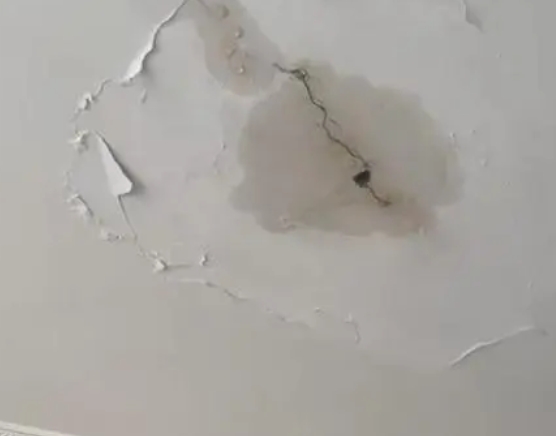 宜昌阳台漏水维修公司分享下屋面防水工程质量问题原因分析